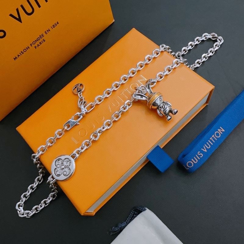 Louis Vuitton Necklaces